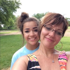 Meet your Posher, Dawn